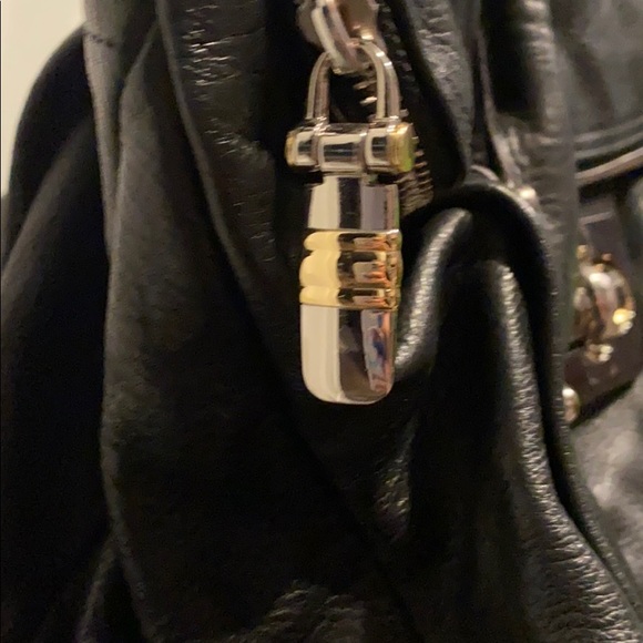 B. Makowsky handbag - Picture 8 of 8